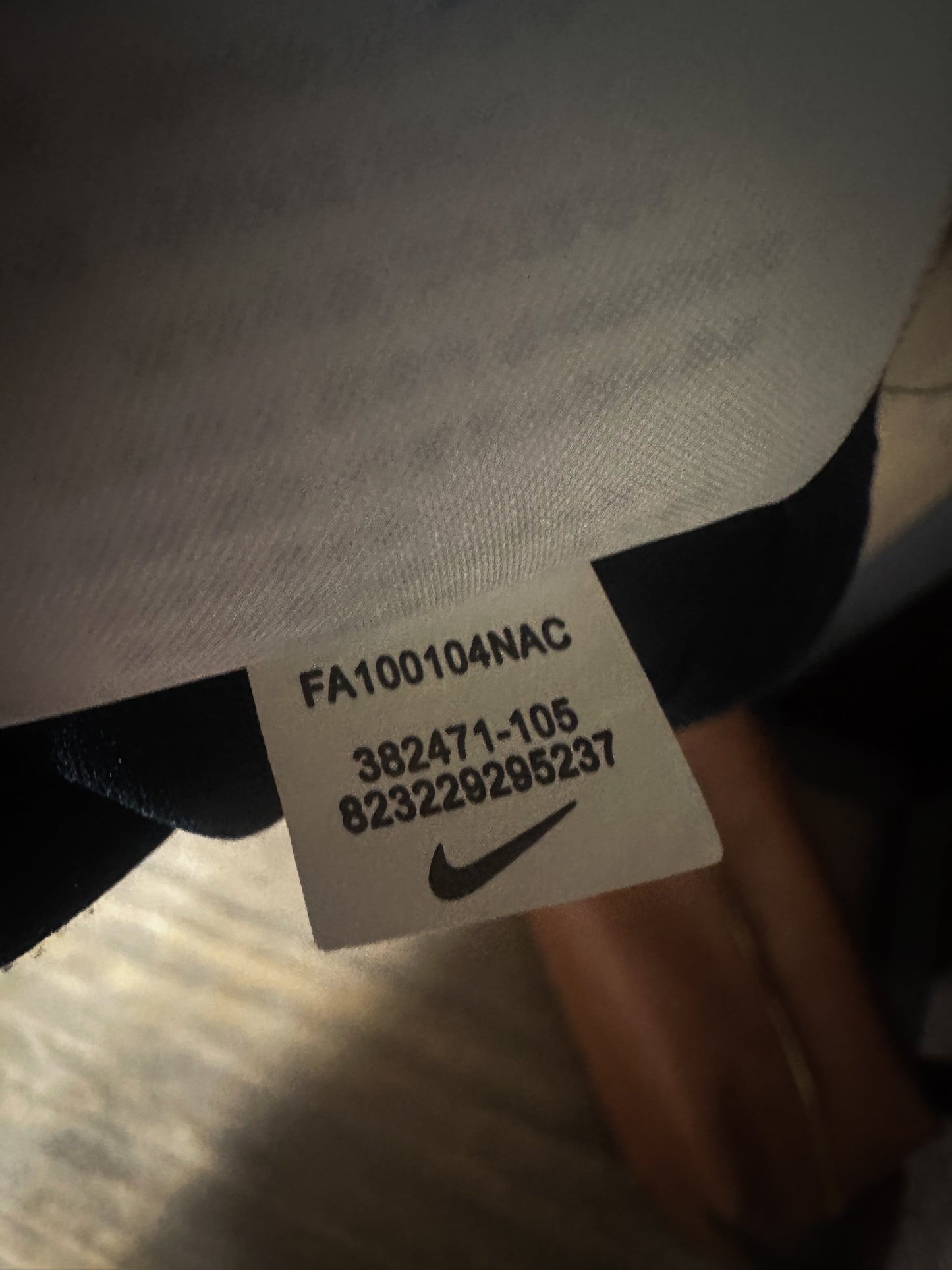 Netherlands 2012/13 Away Jersey – Van Persie #9 – Medium – Black & Orange Nike Shirt – (MPN: 382471-105)