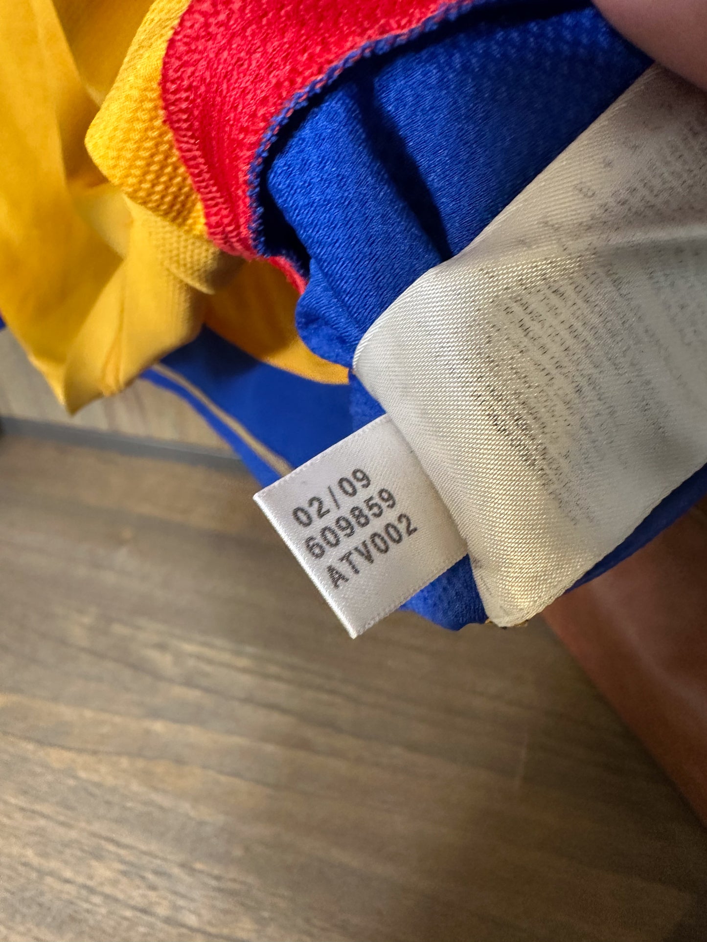 Romania 2008/2009 Home Jersey – Mutu #10 – Size L – Yellow Adidas Shirt – (MPN: 609859)