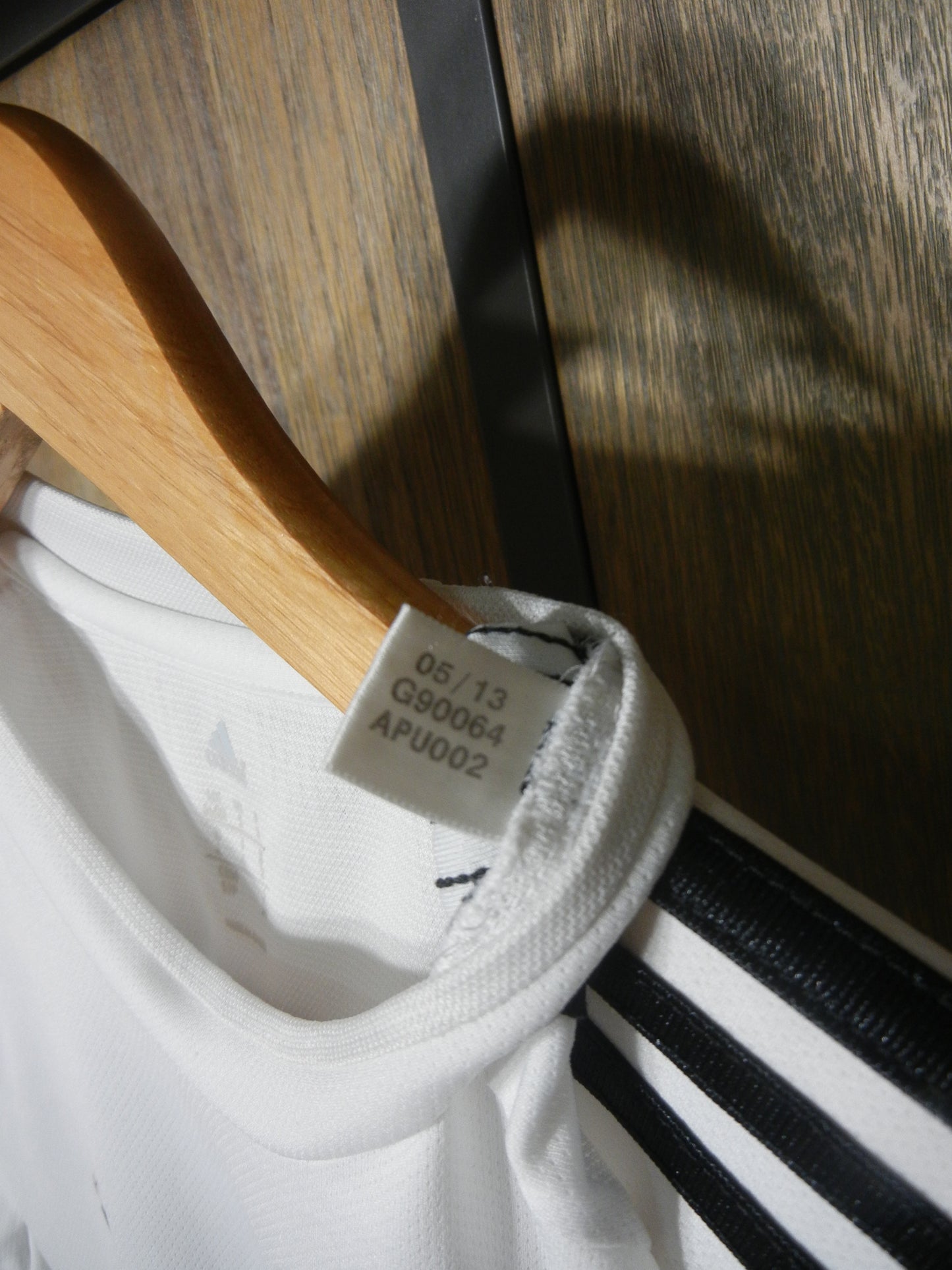 Chelsea 2013/14 White Training Top – Size S – Adidas Training Jersey (MPN: G90064 APU002)