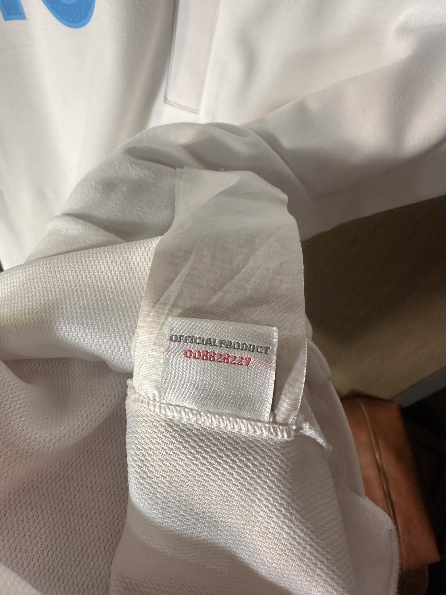 England 2010/11 Home Jersey – Wayne Rooney #10 – Medium – White Umbro Shirt (MPN: 8828227)