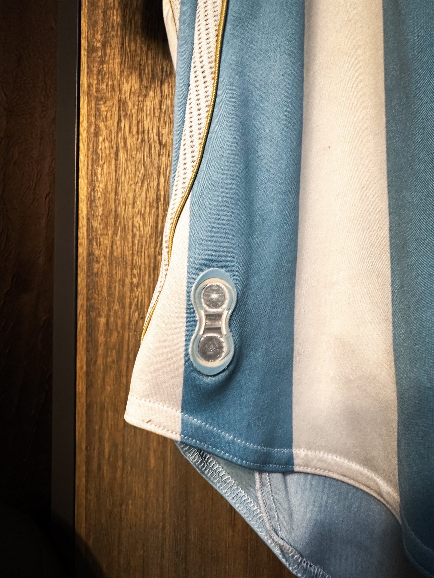 Argentina 2006 Home Jersey – Size M – Blue & White Adidas Shirt (MPN: N/A)