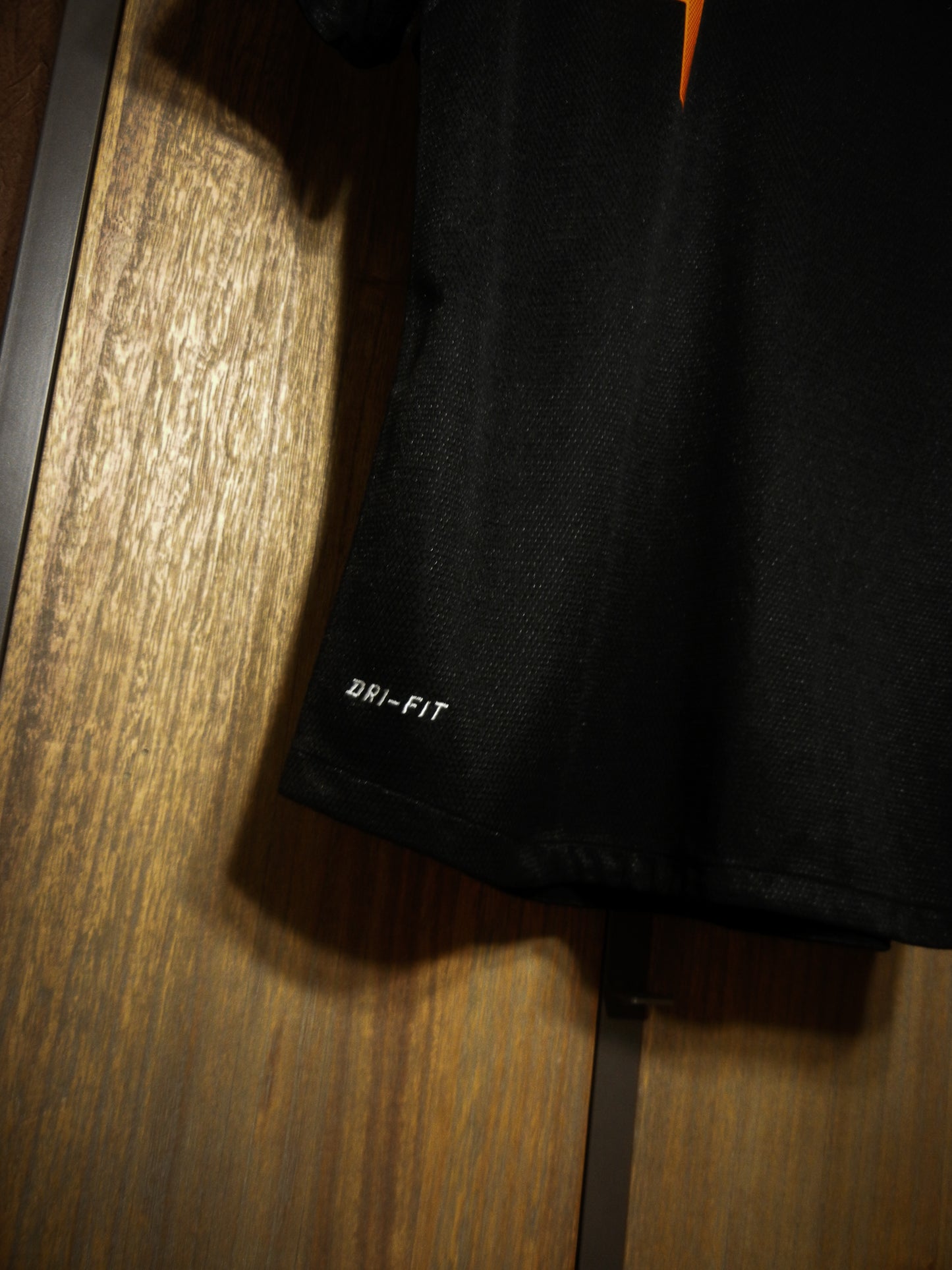 Netherlands 2012/13 Away Jersey – Van Persie #9 – Medium – Black & Orange Nike Shirt – (MPN: 382471-105)