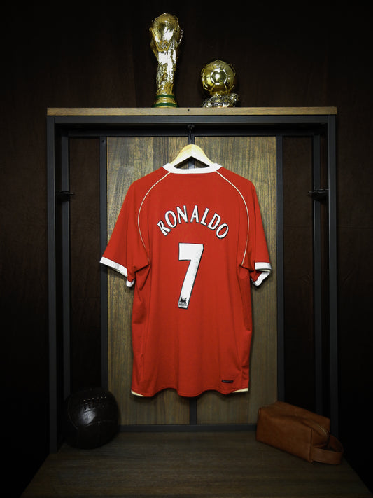 Manchester United 2006/07 Home Jersey – Cristiano Ronaldo #7 – XL – Red Nike Shirt – (MPN: 146814)