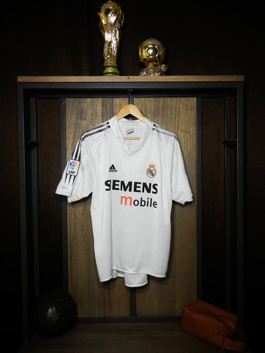 Real Madrid 2004/05 Home Jersey – David Beckham #23 – Medium – White Adidas Shirt – (MPN: AJF003)
