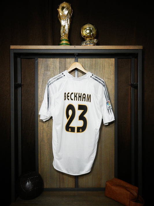Real Madrid 2004/05 Home Jersey – David Beckham #23 – Medium – White Adidas Shirt – (MPN: AJF003)