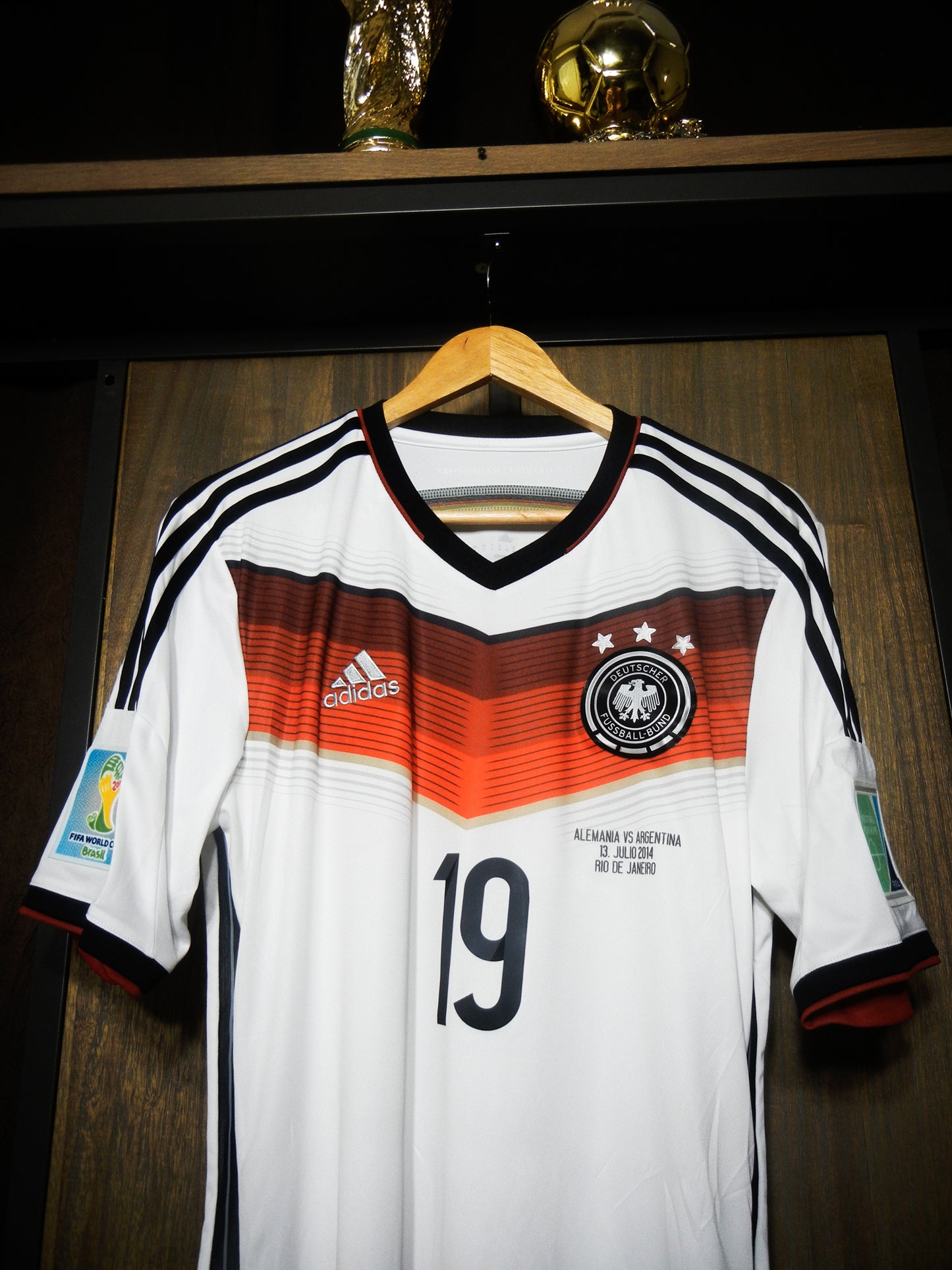 Germany 2014 Home Jersey – Mario Götze #19 – Medium – White, Black & Red Adidas Shirt (MPN: G87445)