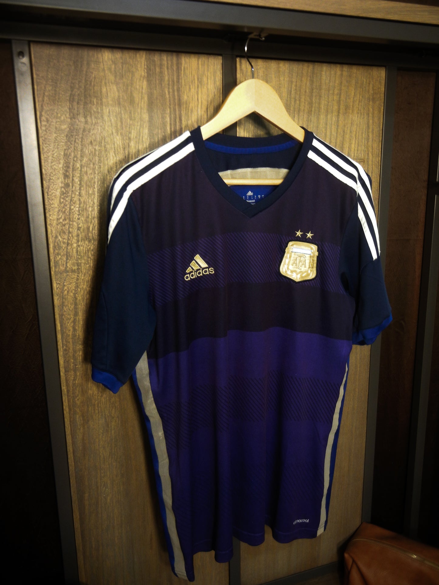 Argentina 2014 Away Jersey – Size L – Navy Blue & Sky – Adidas Shirt – (SKU: D87305 TES001)