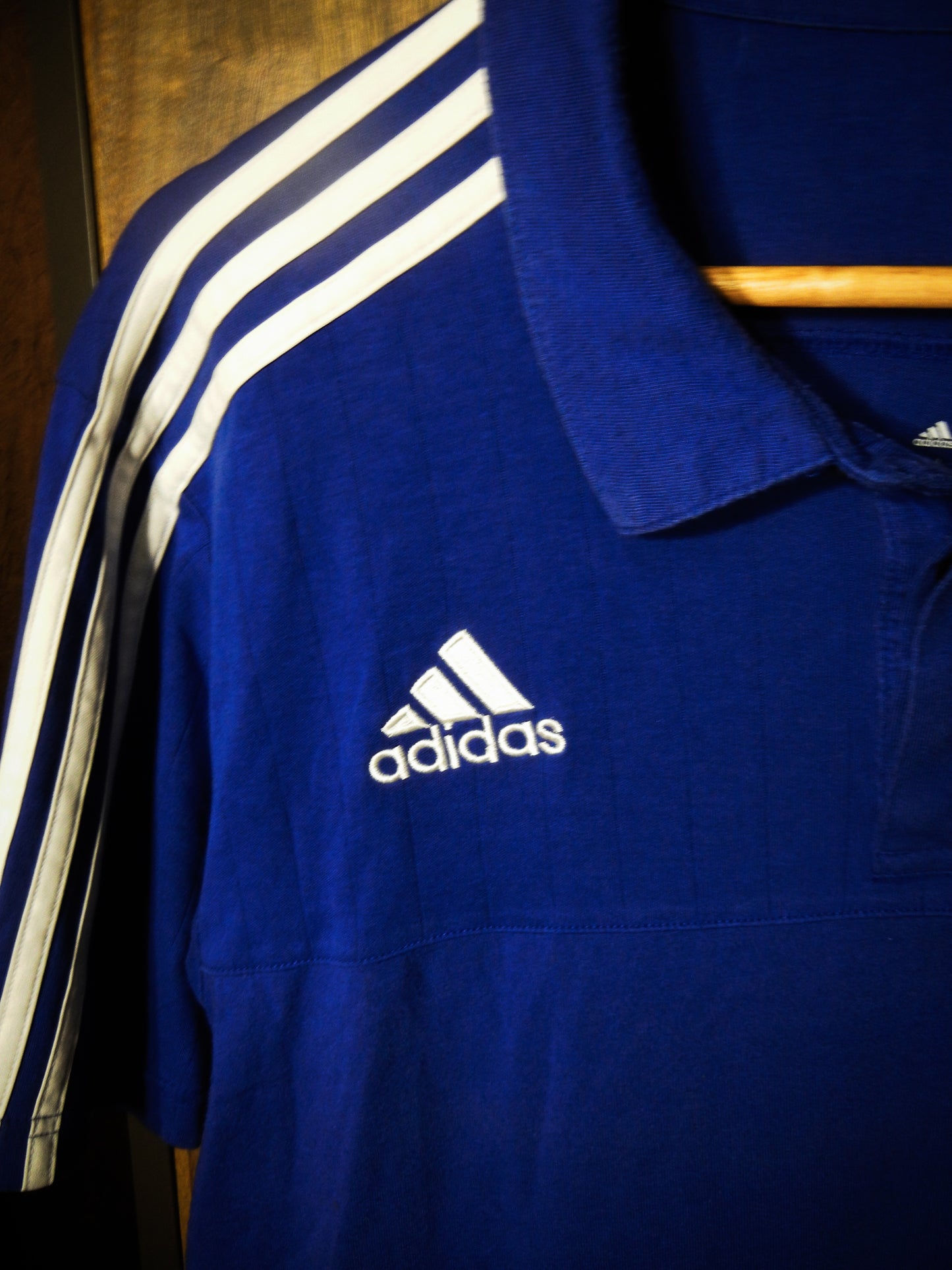 Chelsea 2015/16 adidas Polo Shirt – Size XL – Blue Training Casualwear (MPN: S12058)