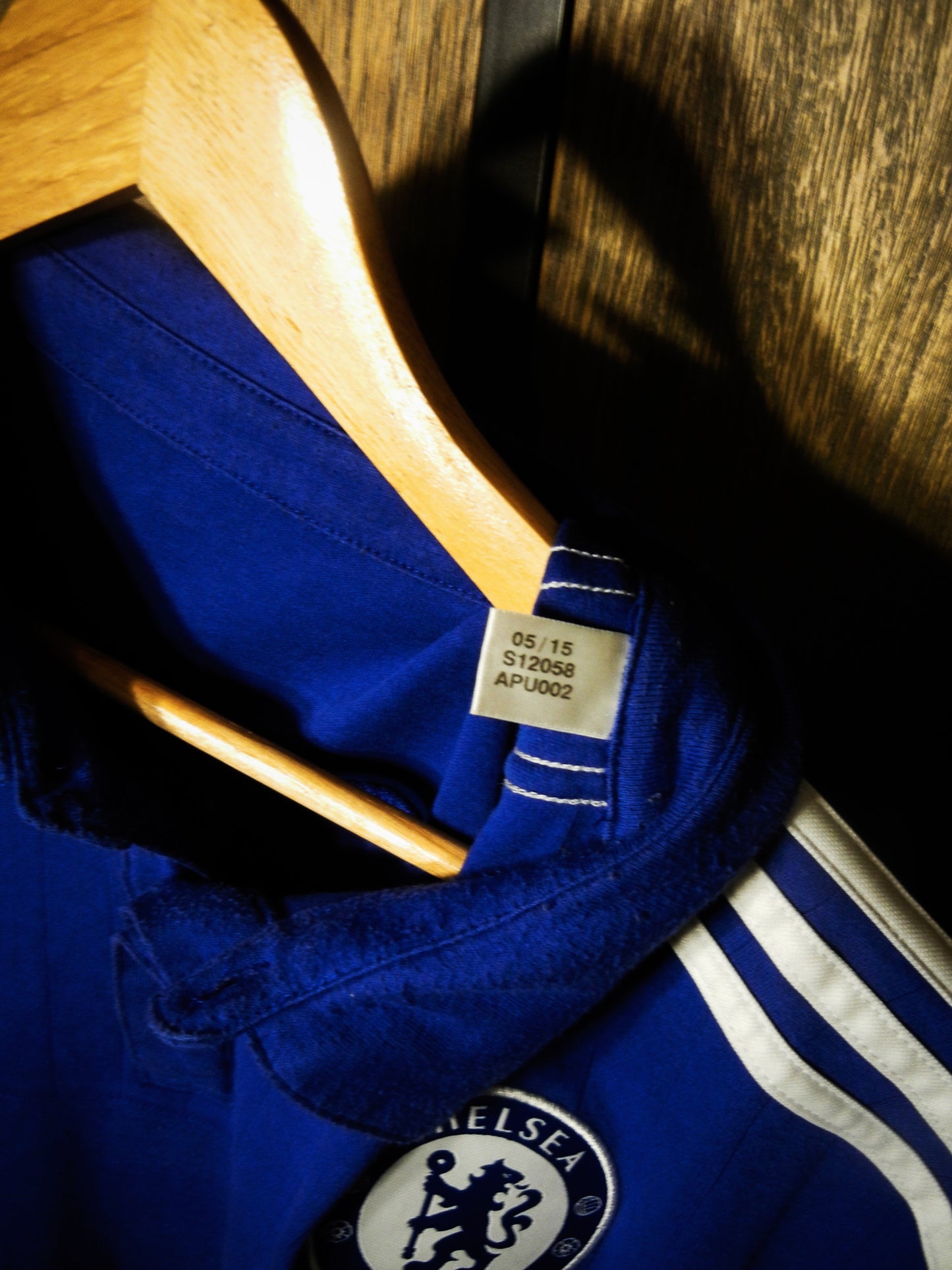 Chelsea 2015/16 adidas Polo Shirt – Size XL – Blue Training Casualwear (MPN: S12058)