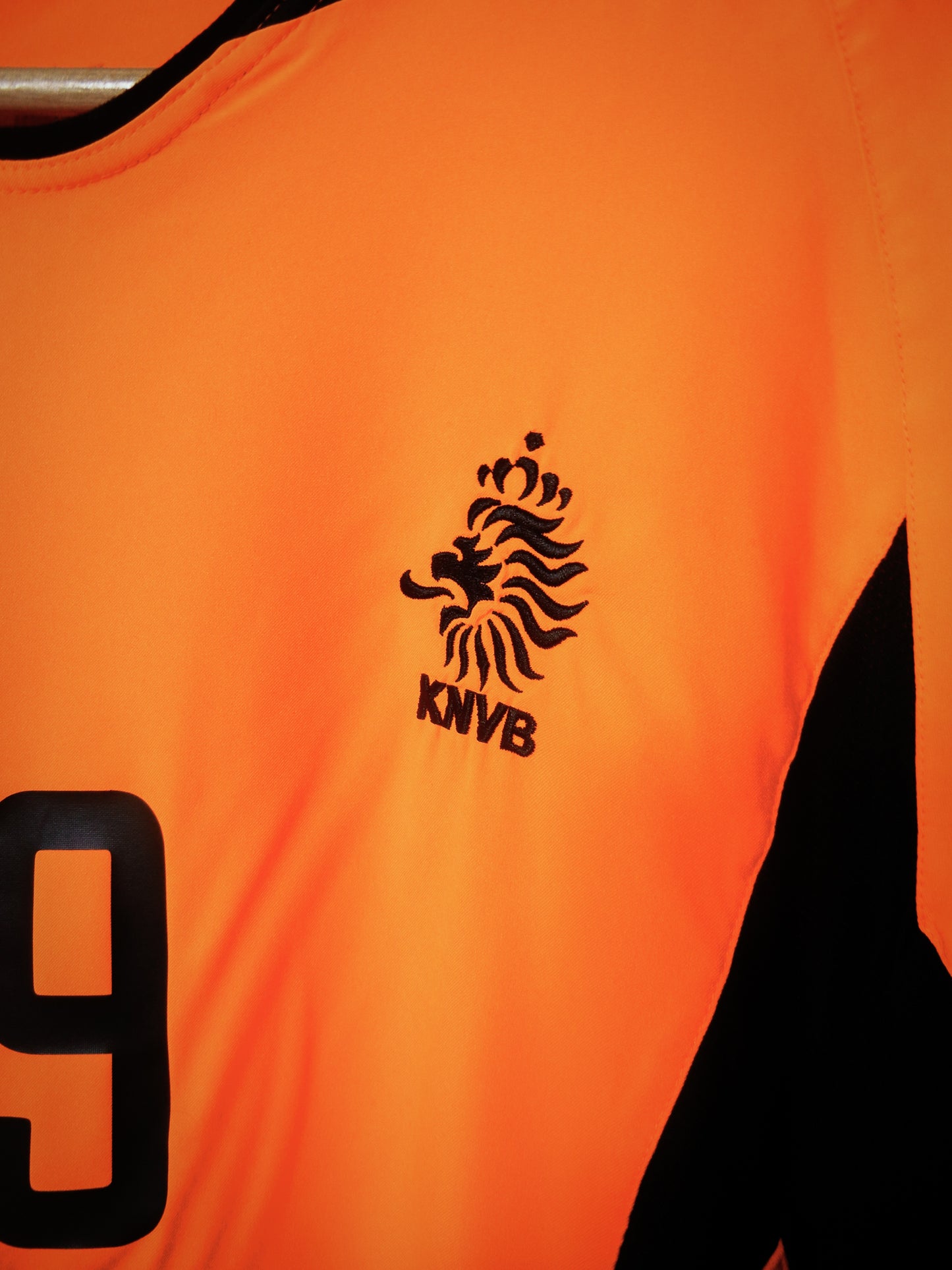 Netherlands 2002/2004 Home Jersey – Robben #19 – Size XL – Orange Nike Shirt – (MPN: 182359)