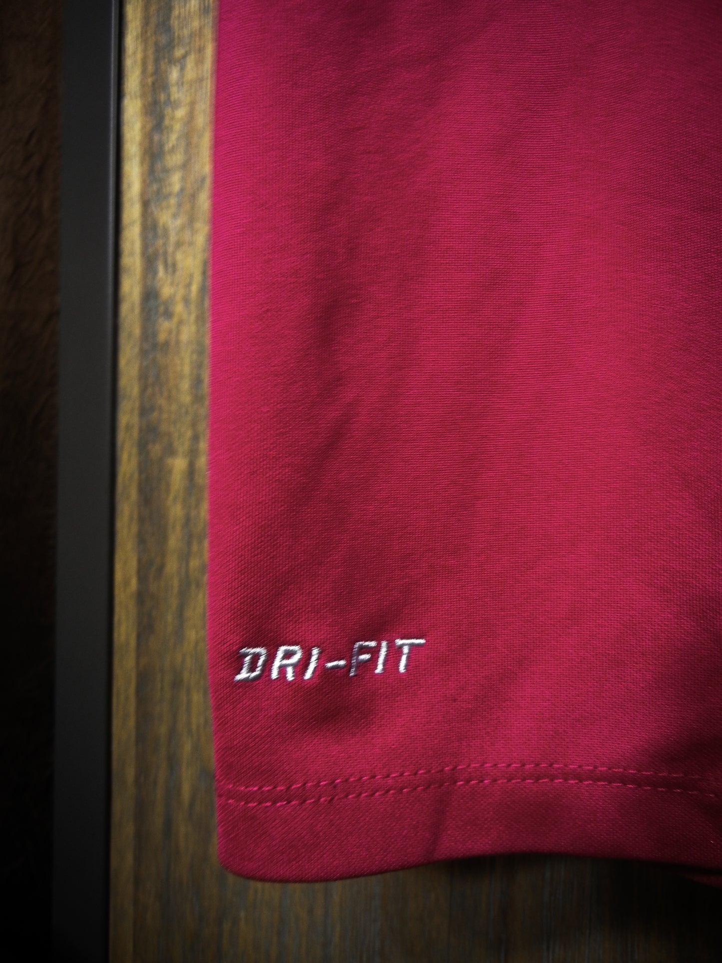 Barcelona 2016/17 Away Training Top – Size XL – Purple Nike Shirt (MPN: 686600-560)