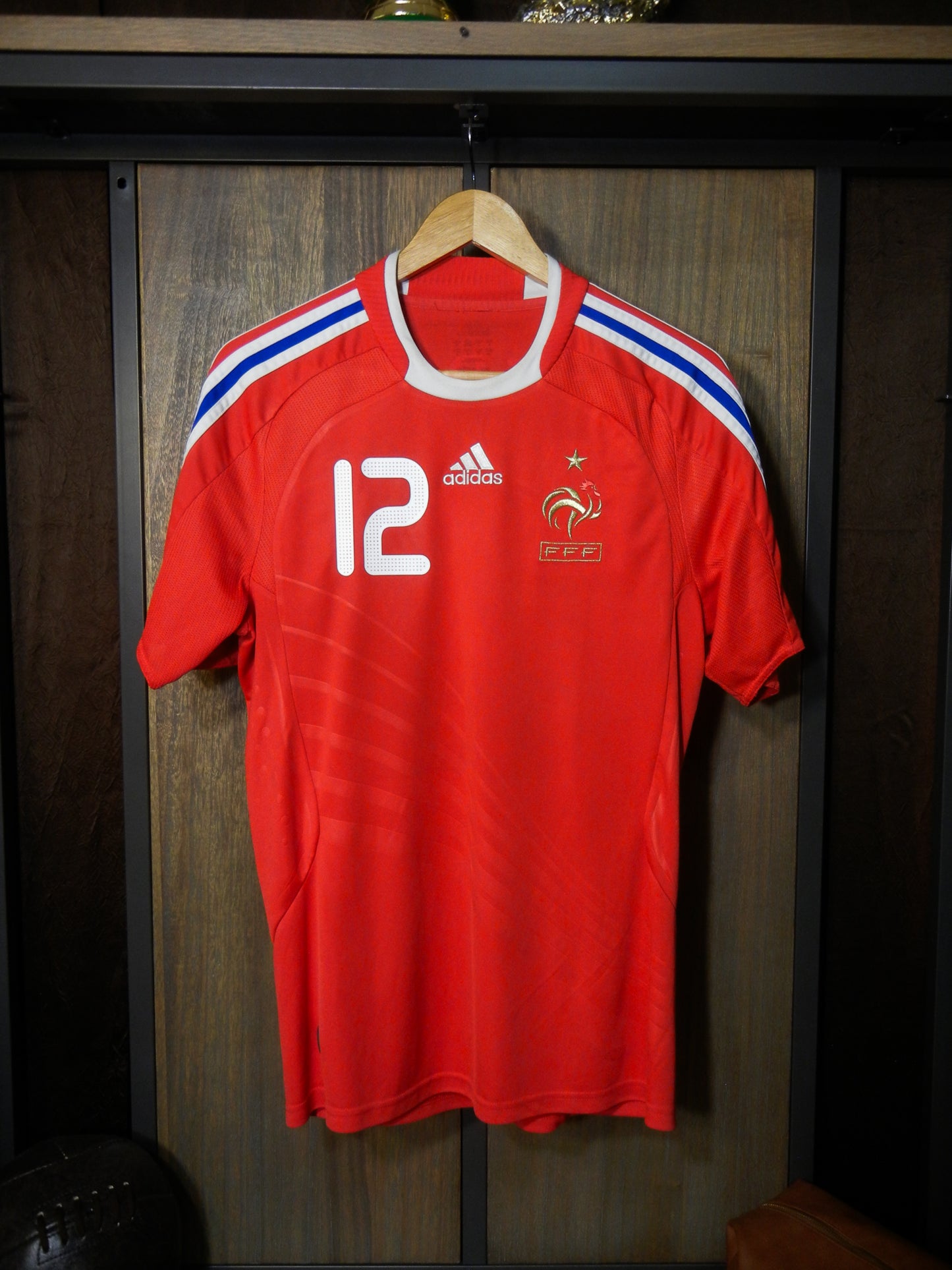 France 2007/08 Away Jersey – Thierry Henry #12 – Size M – Red Adidas Shirt – (MPN: 618916)