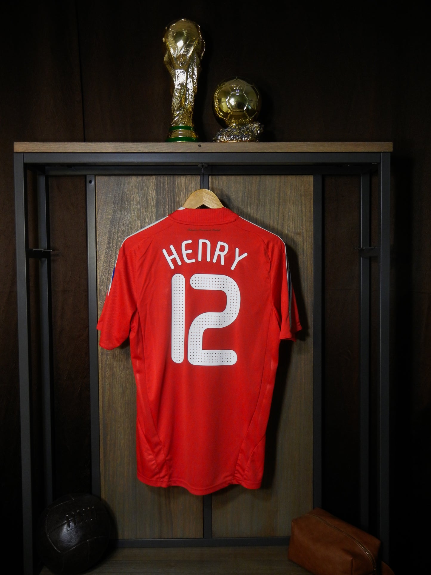 France 2007/08 Away Jersey – Thierry Henry #12 – Size M – Red Adidas Shirt – (MPN: 618916)