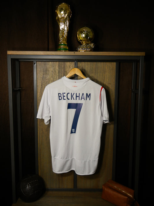 England 2005/07 Home Jersey – David Beckham #7 – Size L – White Umbro Shirt (MPN: 8368081)