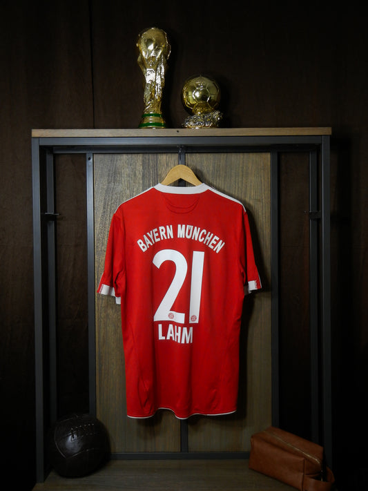 Bayern Munich 2009/10 Home Jersey – Philipp Lahm #21 – Size L – Red Adidas Shirt (MPN: E84214)