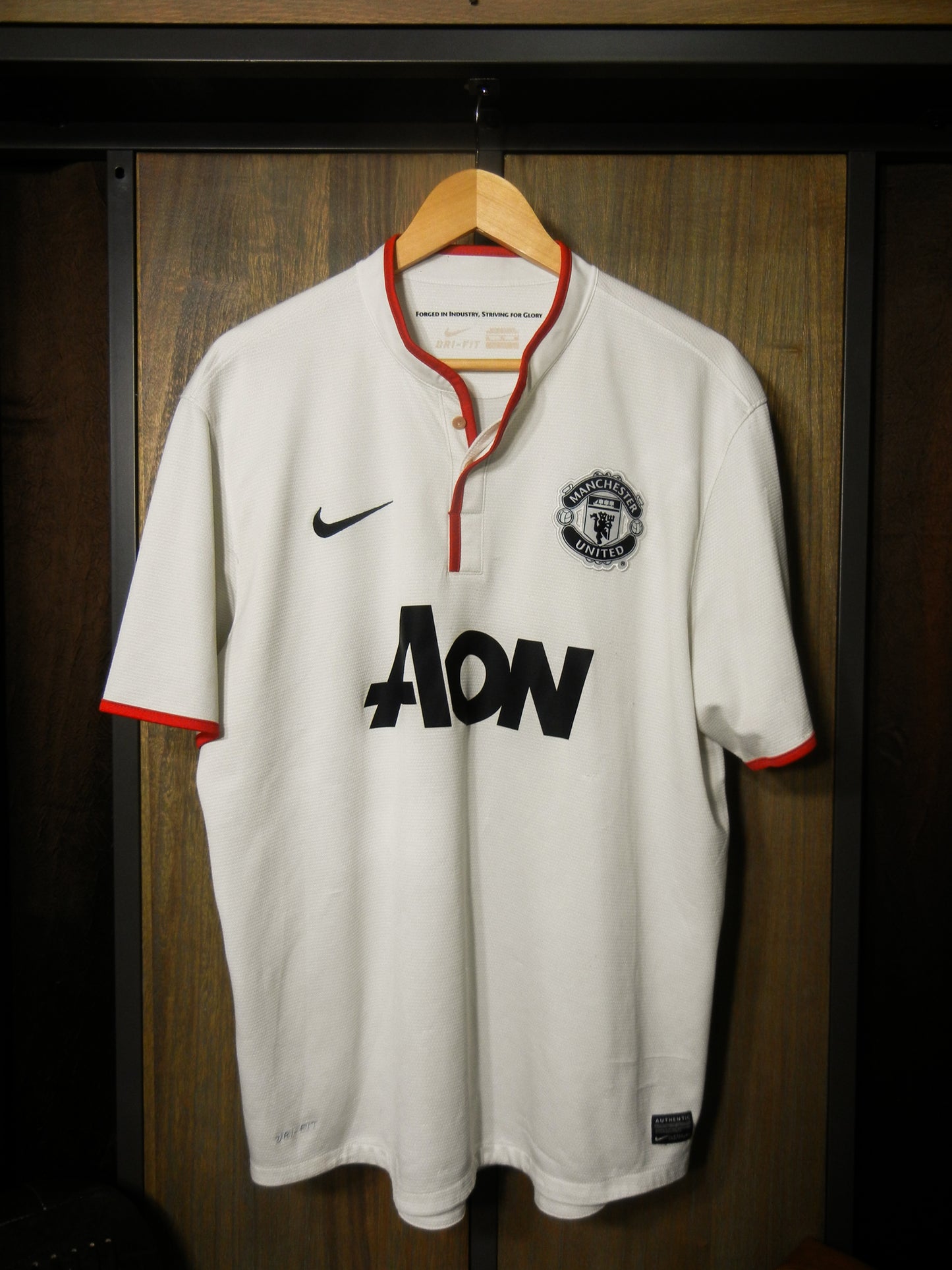 Manchester United 2012/13 Away Jersey – Wayne Rooney #10 – Size XL – White Nike Shirt (MPN: 479281-105)