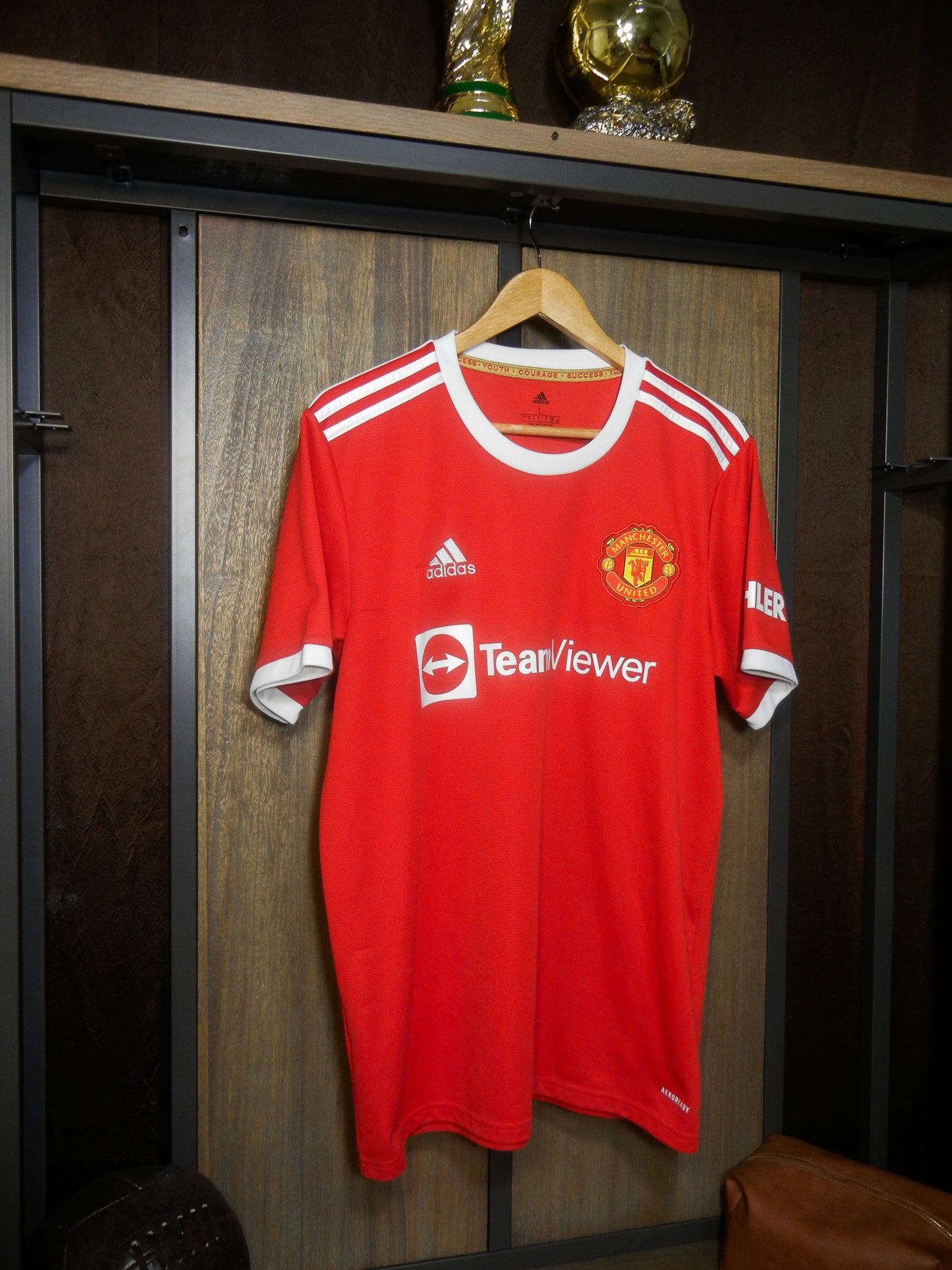 Manchester United 2021/22 Home Jersey – Cristiano Ronaldo #7 – Large – Red Adidas Shirt (MPN: H31447)