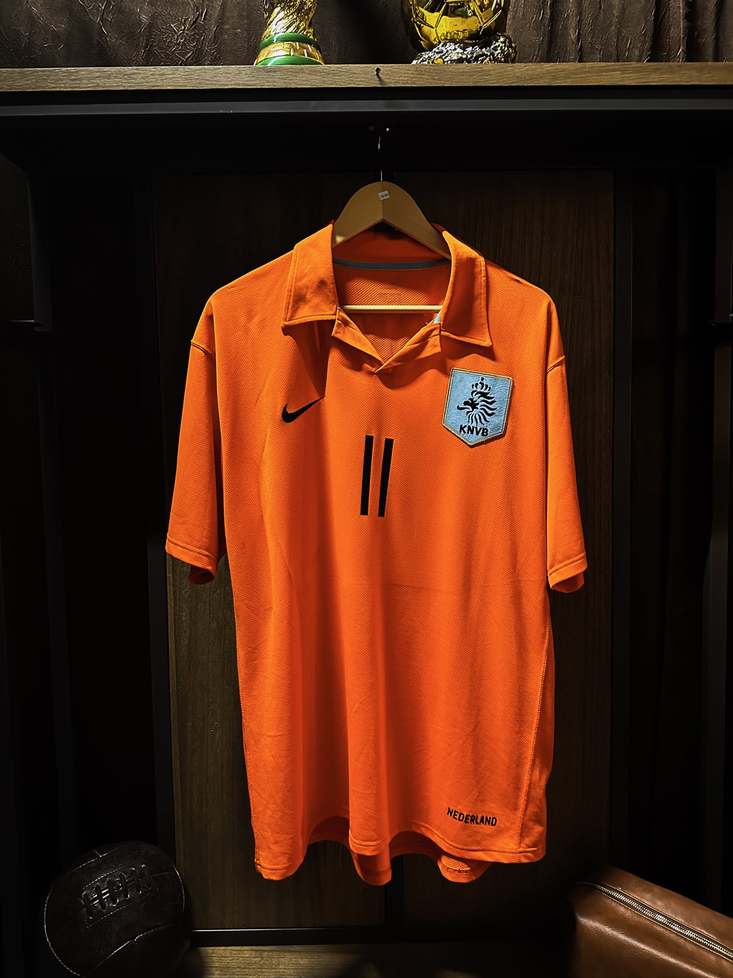 Netherlands 2006–2008 Home Jersey – Arjen Robben #11 – XL – Nike Orange Shirt (MPN: U6DHA 119324)