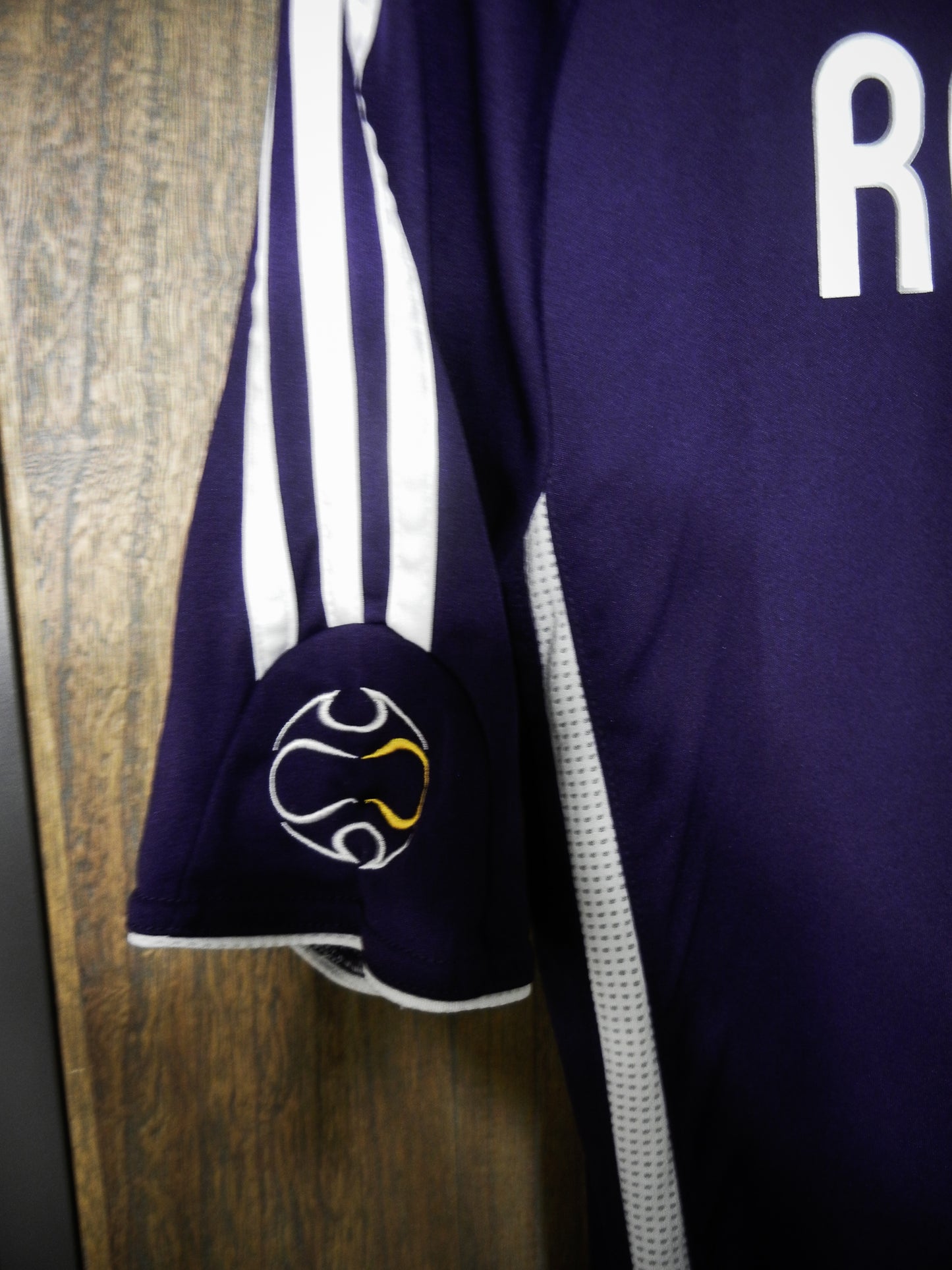 Real Madrid 2006/07 Third Jersey – Ronaldo #9 – Medium – Purple Adidas Shirt (MPN:055226)