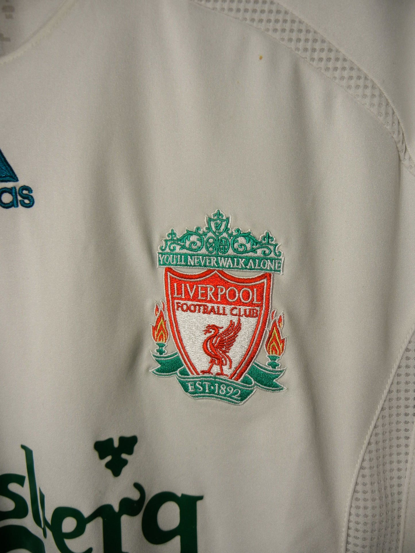 Liverpool 2006/2007 Third Jersey – Steven Gerrard #8 – L – Green & White Adidas Shirt (MPN: 053294)