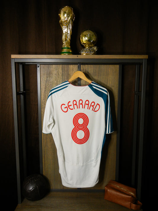 Liverpool 2006/2007 Third Jersey – Steven Gerrard #8 – L – Green & White Adidas Shirt (MPN: 053294)