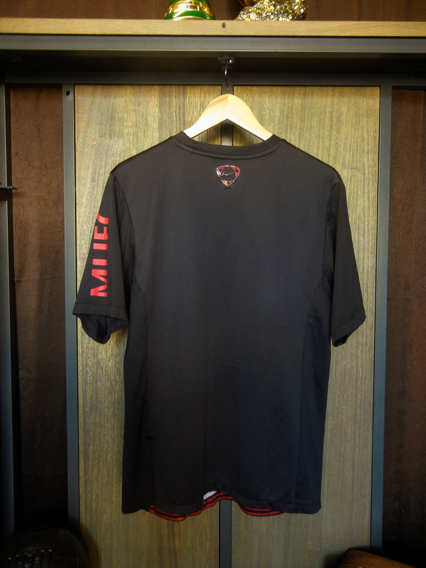 Manchester United 2009/2010 Training Top (Black) – Size L – Nike Shirt (MPN: 377419-010)