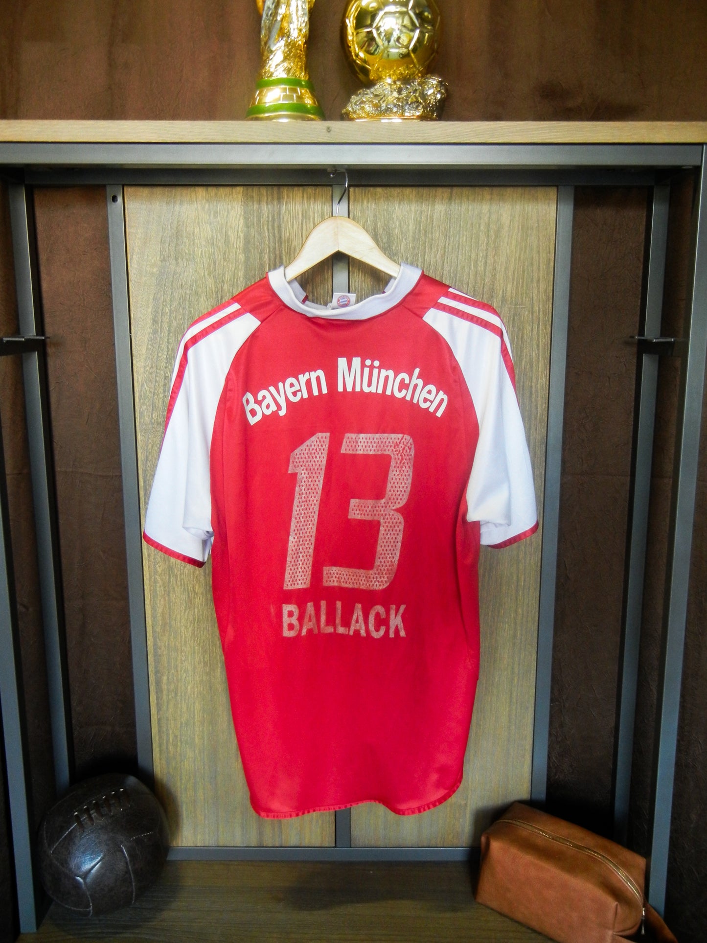 Bayern Munich 2003/2004 Home Jersey – Ballack #13 – Size L – Red Adidas Shirt (MPN: 021552)