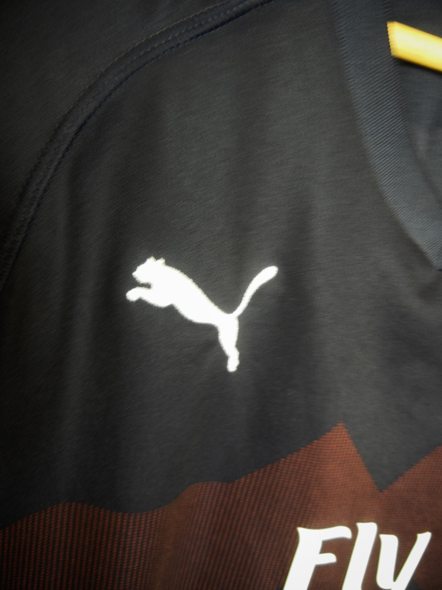 Arsenal 2018/2019 Away Jersey – Lacazette #9 – Medium – Navy & Volt Puma Shirt (MPN: 753213-13)