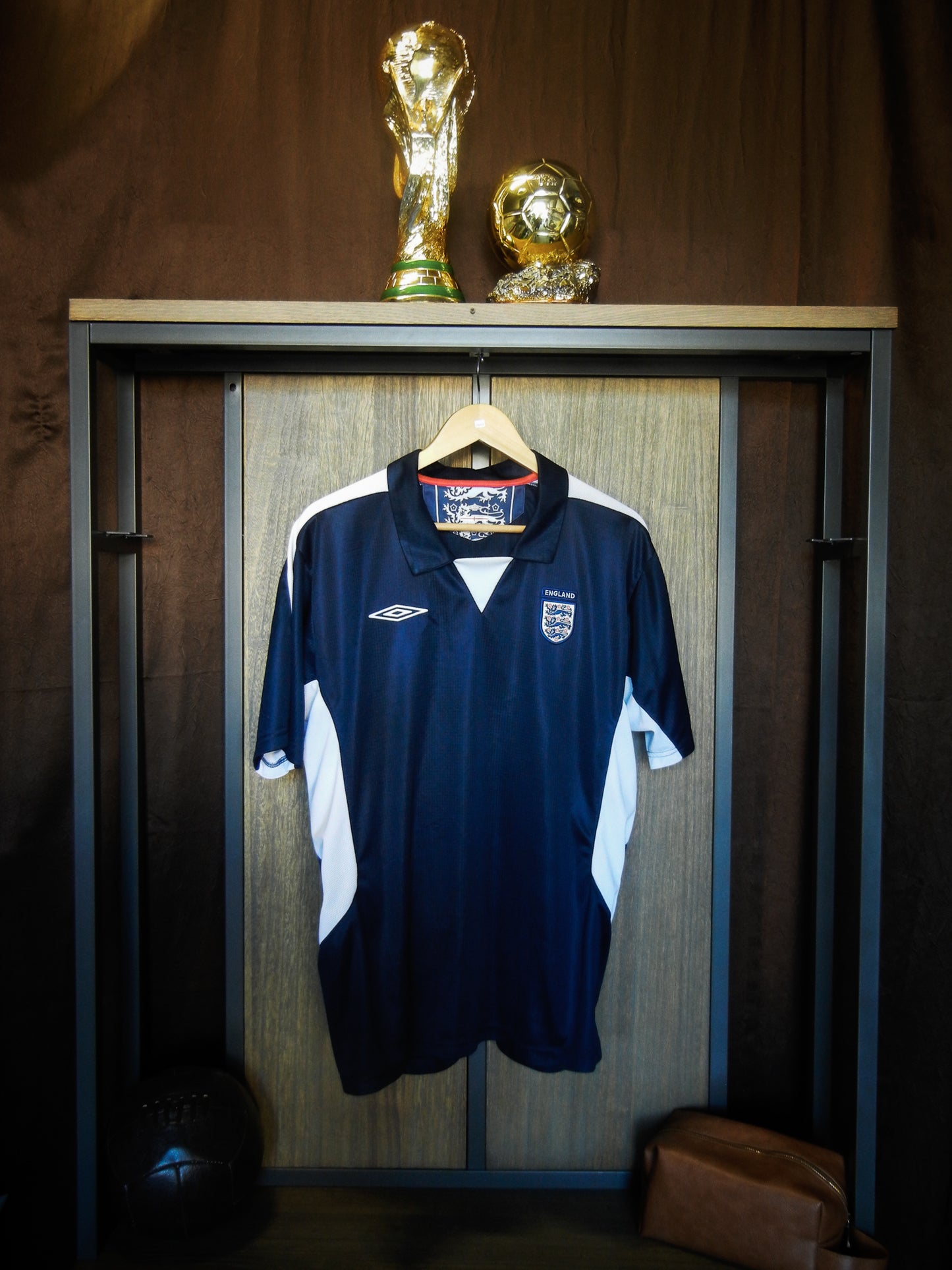 England 2002/2004 Black Training Top – Size XL – Umbro Training Jersey (MPN: N/A)