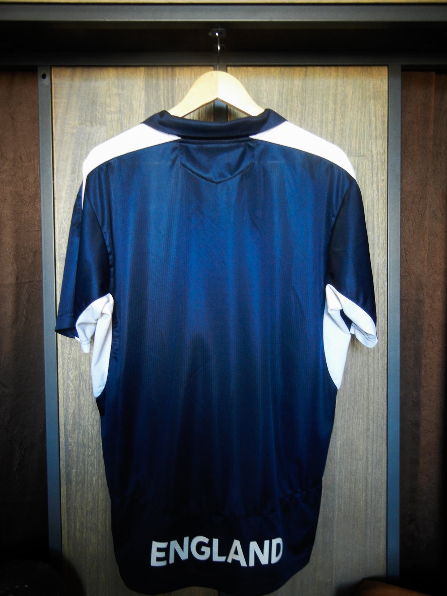 England 2002/2004 Black Training Top – Size XL – Umbro Training Jersey (MPN: N/A)