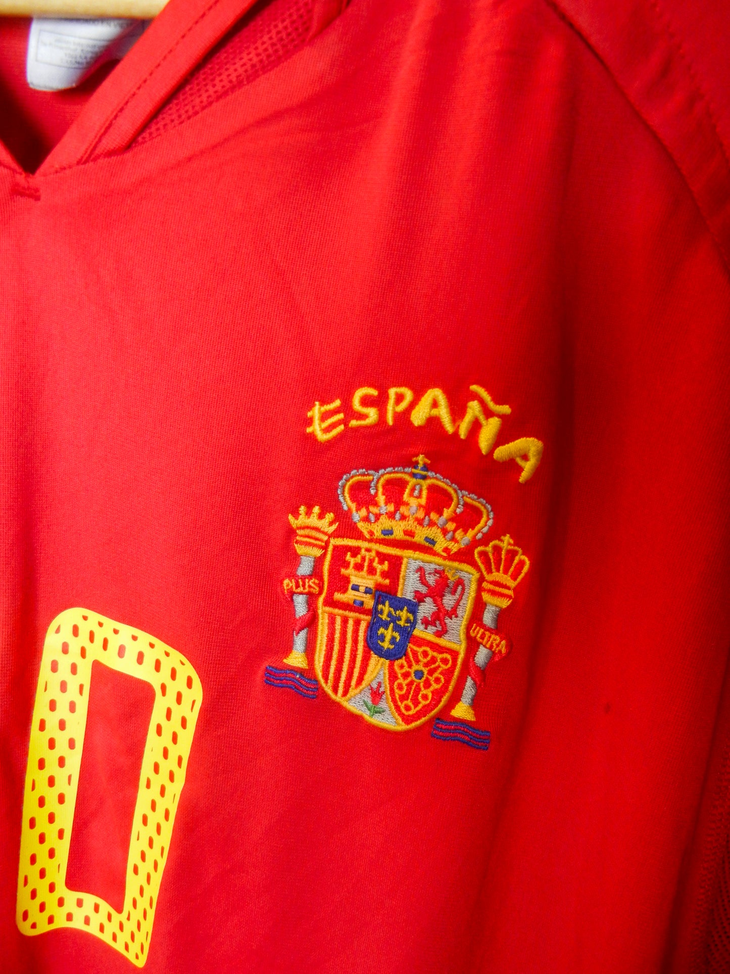 Spain 2004/2006 Home Jersey – Xavi #20 – Size L – Red Adidas Shirt (MPN: 600179)