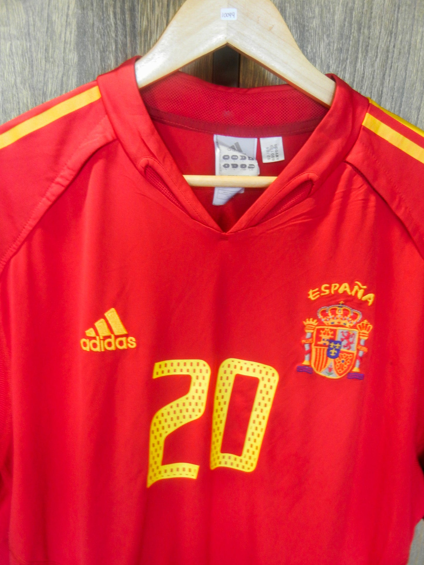 Spain 2004/2006 Home Jersey – Xavi #20 – Size L – Red Adidas Shirt (MPN: 600179)
