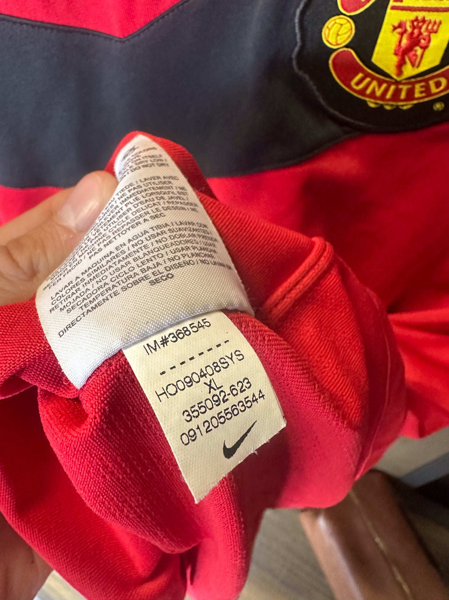 Manchester United 2009/2010 Home Long Sleeve Jersey – Rooney #10 – Size XL – Red Nike Shirt (MPN: HO090408SYS)