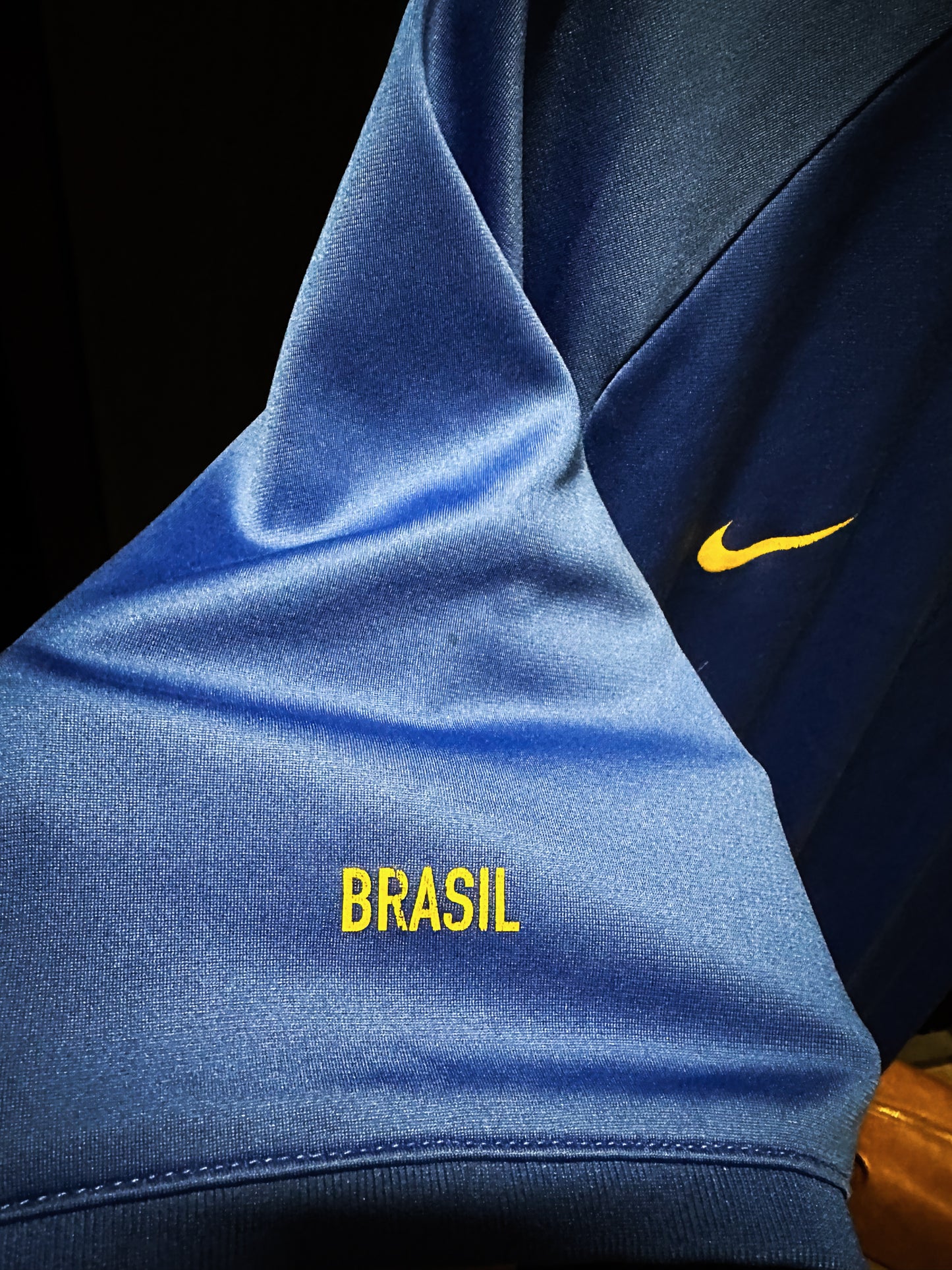Brazil 2008/2009 Blue Training Top – Size L – Nike Shirt (MPN: 258955-493)