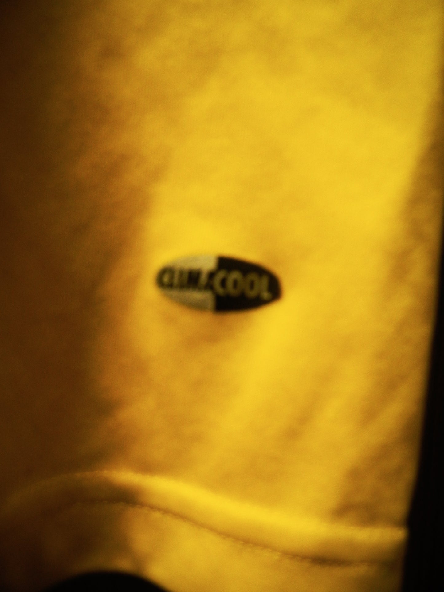 Spain 2008/10 Away Jersey – Fernando Torres #9 – Size M – Yellow Adidas Shirt (MPN: 614172)