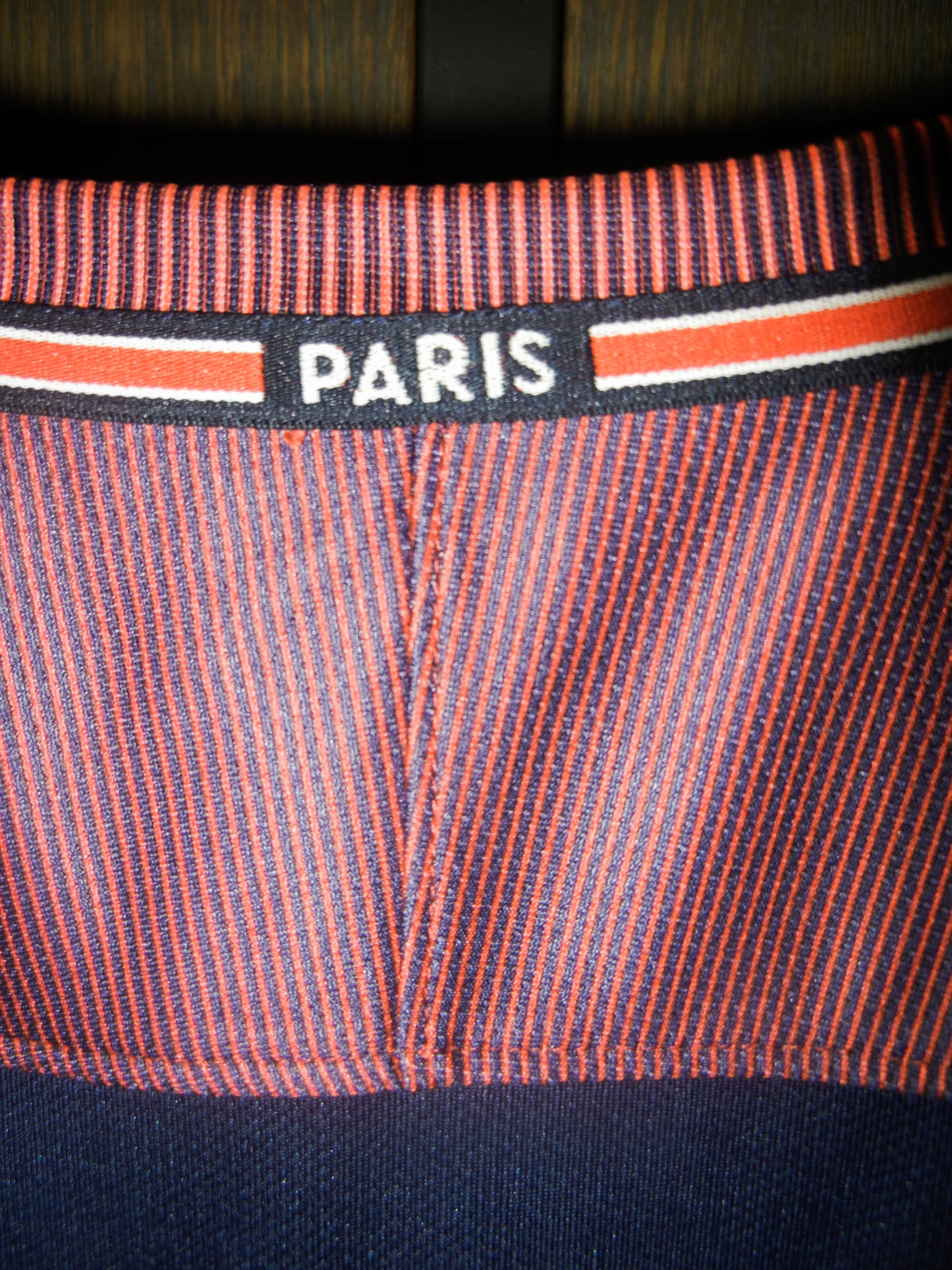 Paris Saint-Germain 2017/18 Home Jersey – Neymar Jr  #10 – Size L – Navy Nike Shirt (MPN: 847269-430)