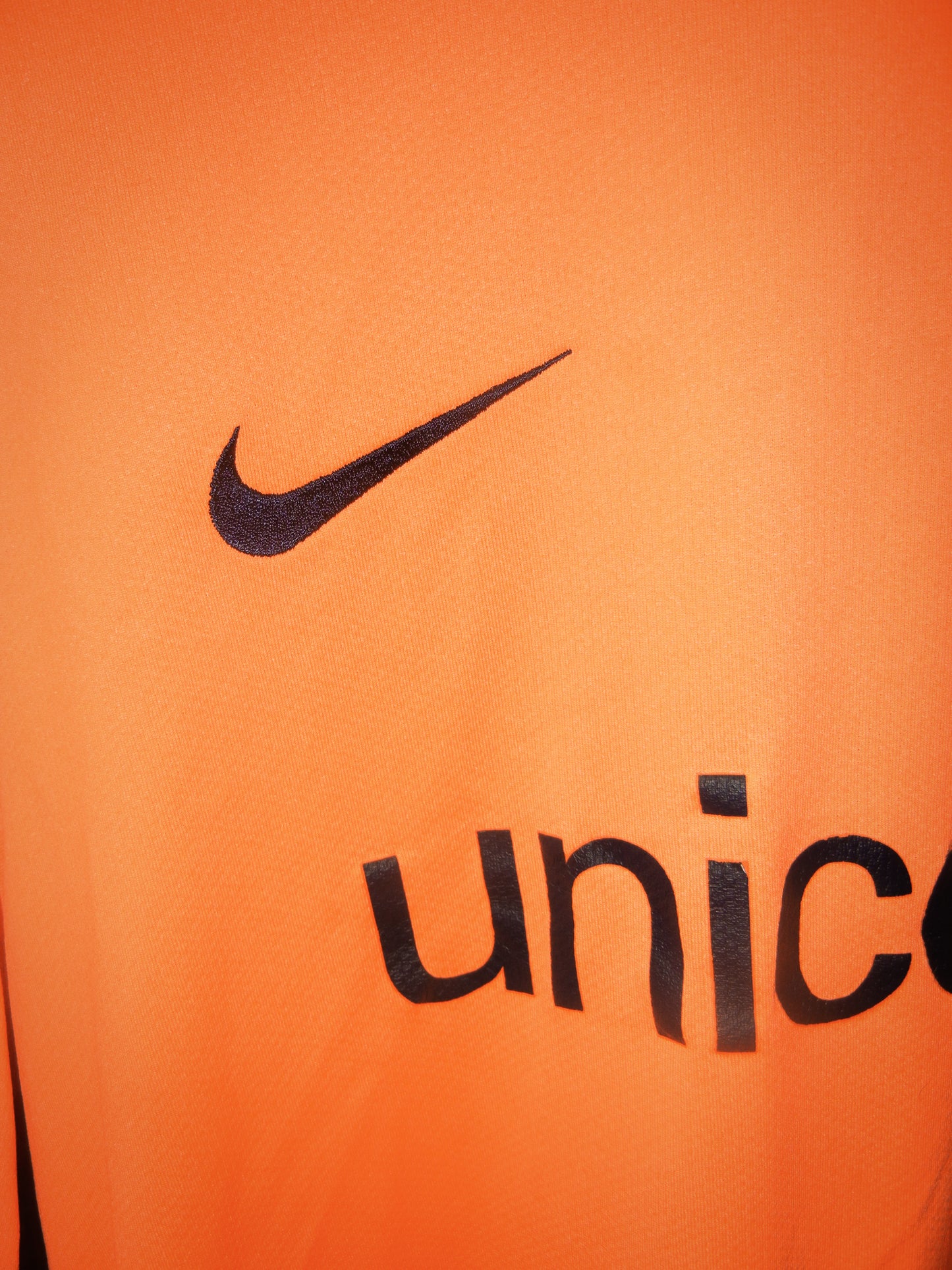 Barcelona 2009/2010 Away Jersey – Lionel Messi #10 – Large – Nike Orange Shirt (MPN: 355020-870)