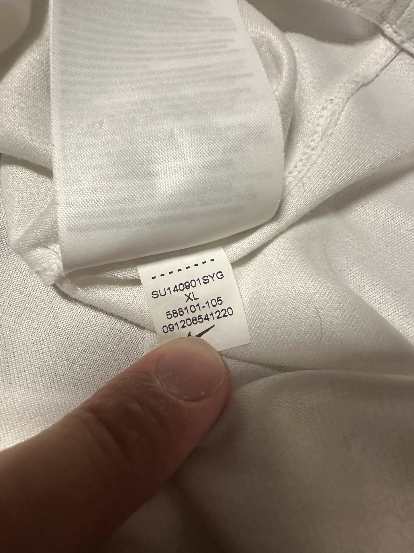 England 2014/2015 Home Jersey – Wayne Rooney #10 – Size XL – White Nike Shirt (MPN: 588101-105)