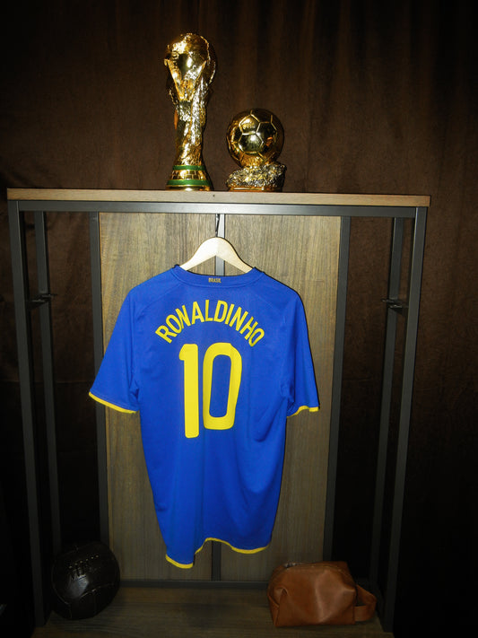 Brazil 2008/2010 Away Jersey – Ronaldinho #10 – Size XL – Blue Nike Shirt (MPN: 258950-493)
