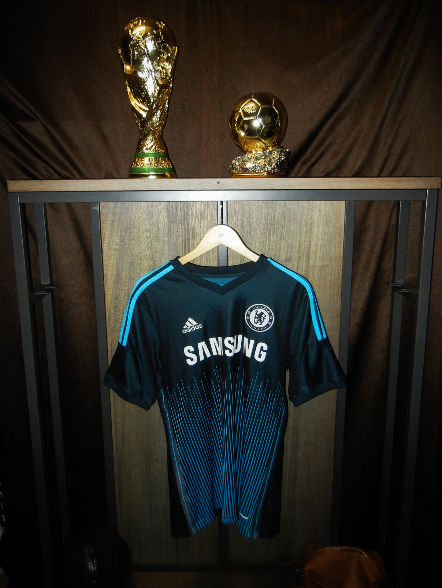 Chelsea 2014/2015 Third Jersey – Eden Hazard #10 – Medium – Blue Adidas Shirt (MPN: G92202)