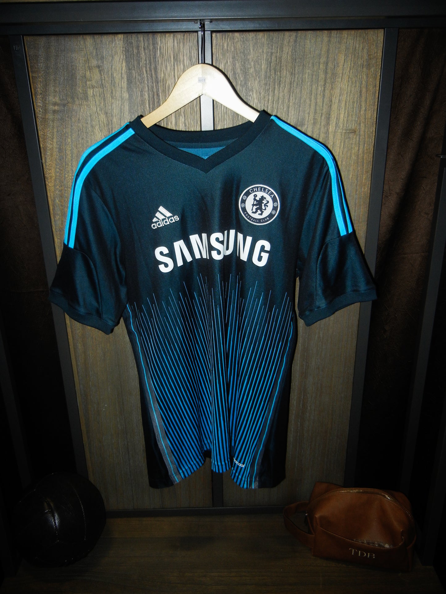 Chelsea 2014/2015 Third Jersey – Eden Hazard #10 – Medium – Blue Adidas Shirt (MPN: G92202)