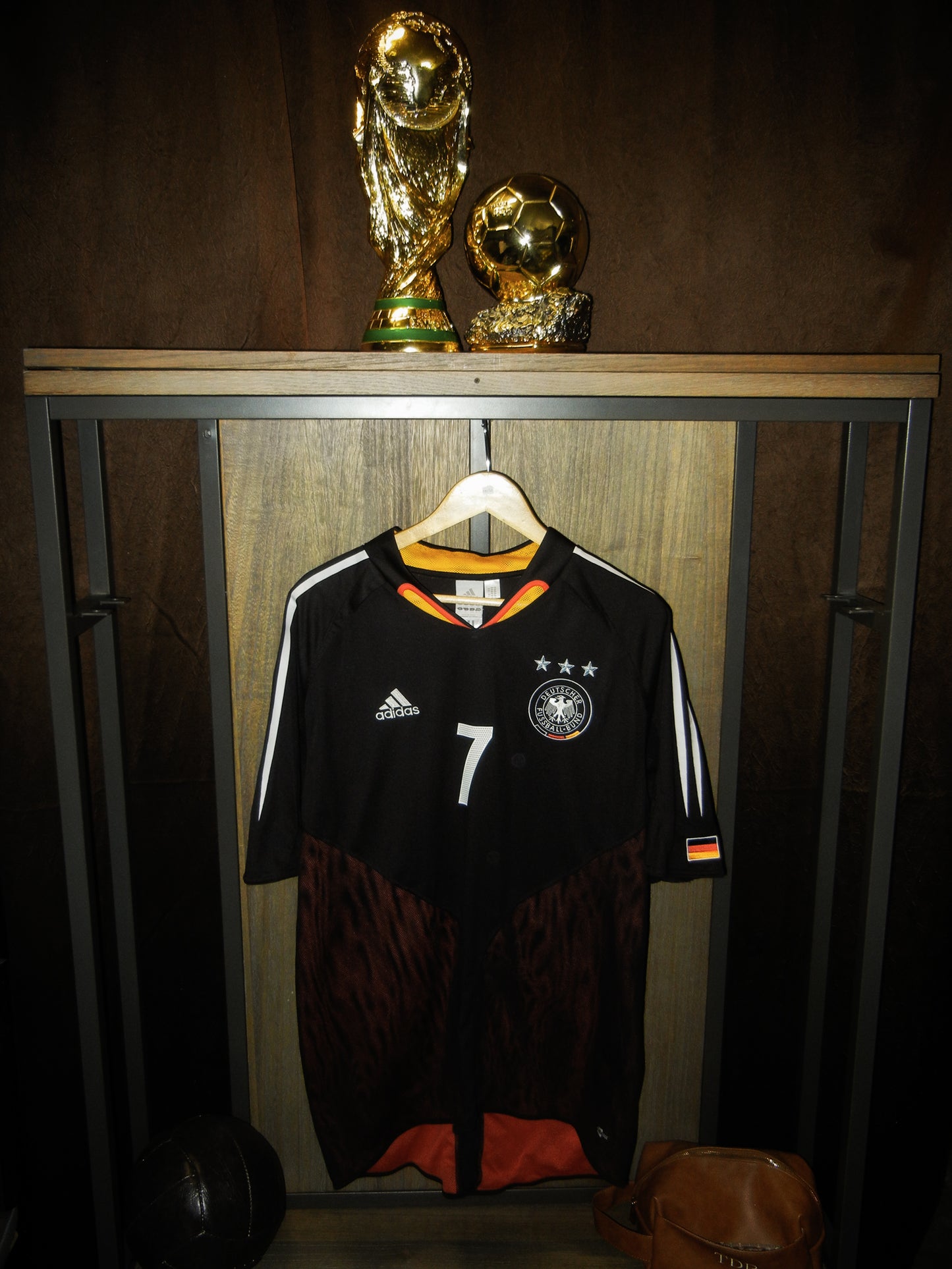 Germany 2004/2006 Away Jersey – Schweinsteiger #7 – XL – Black Adidas Shirt (MPN: 643955)