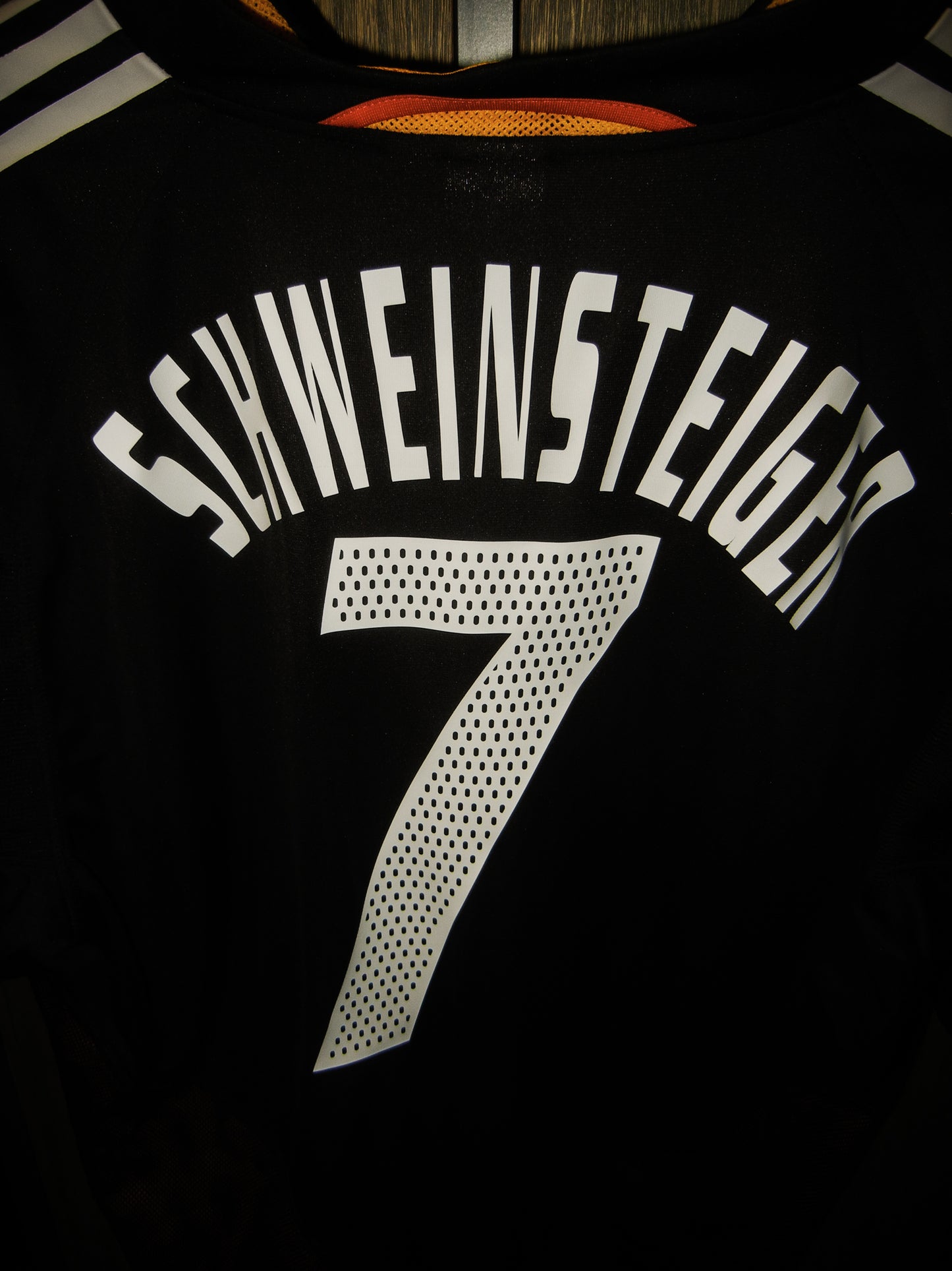 Germany 2004/2006 Away Jersey – Schweinsteiger #7 – XL – Black Adidas Shirt (MPN: 643955)